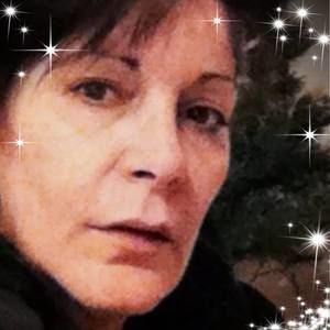 Meet your Posher, Lorraine